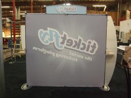 VK-1209 Sacagawea Portable Hybrid Display with Tension Fabric Graphics and Monitor Mount -- Image 2