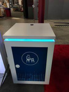 RENTAL: RE-9138 Island Design -- View 3