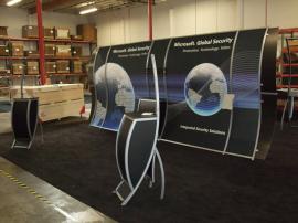 Custom Perfect 20 Portable Hybrid Display with VK-1603 Workstation -- Image 1